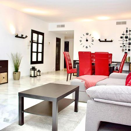 Second Line Puerto Banus Top Floor Apartment Marbella Luaran gambar