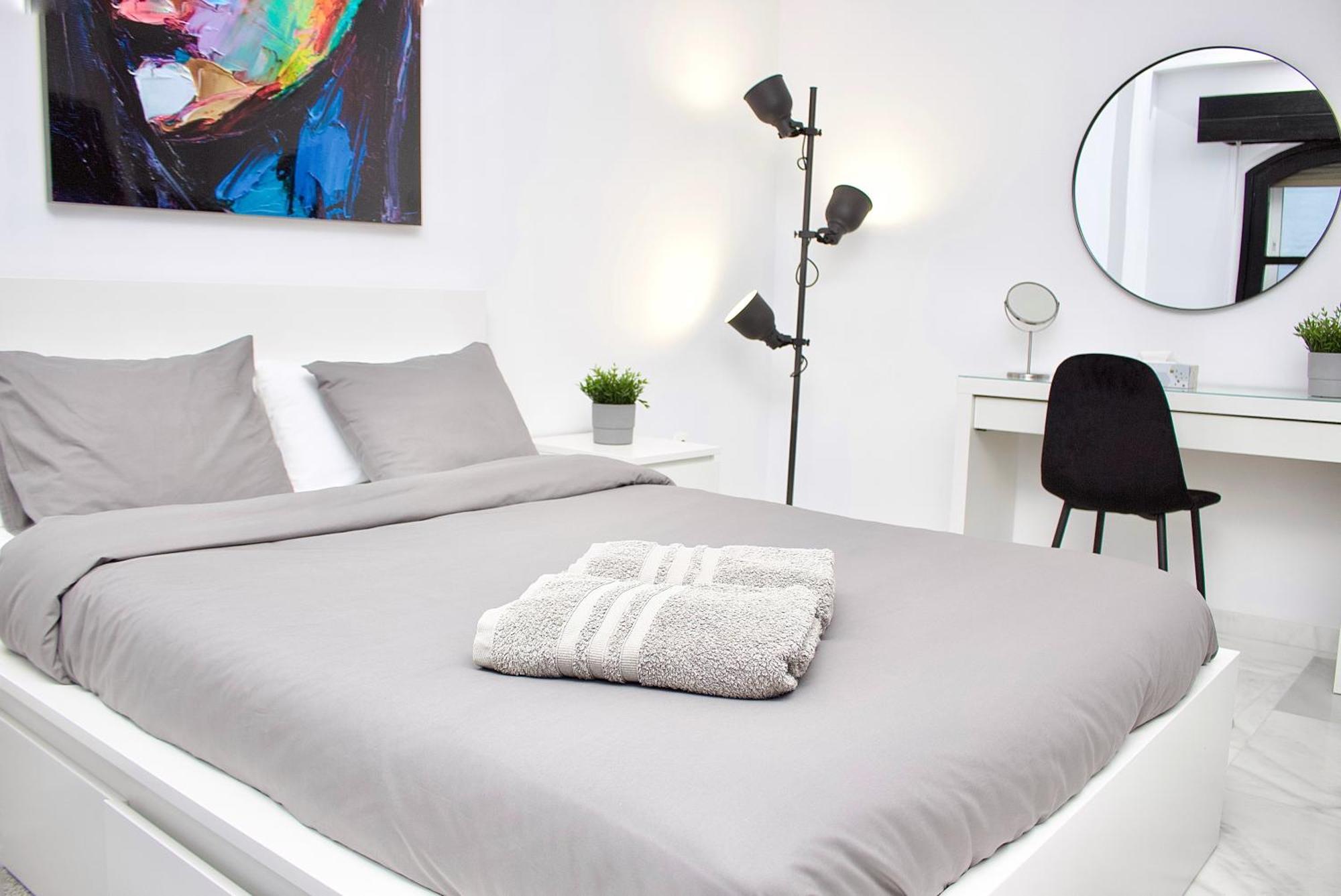 Second Line Puerto Banus Top Floor Apartment Marbella Luaran gambar