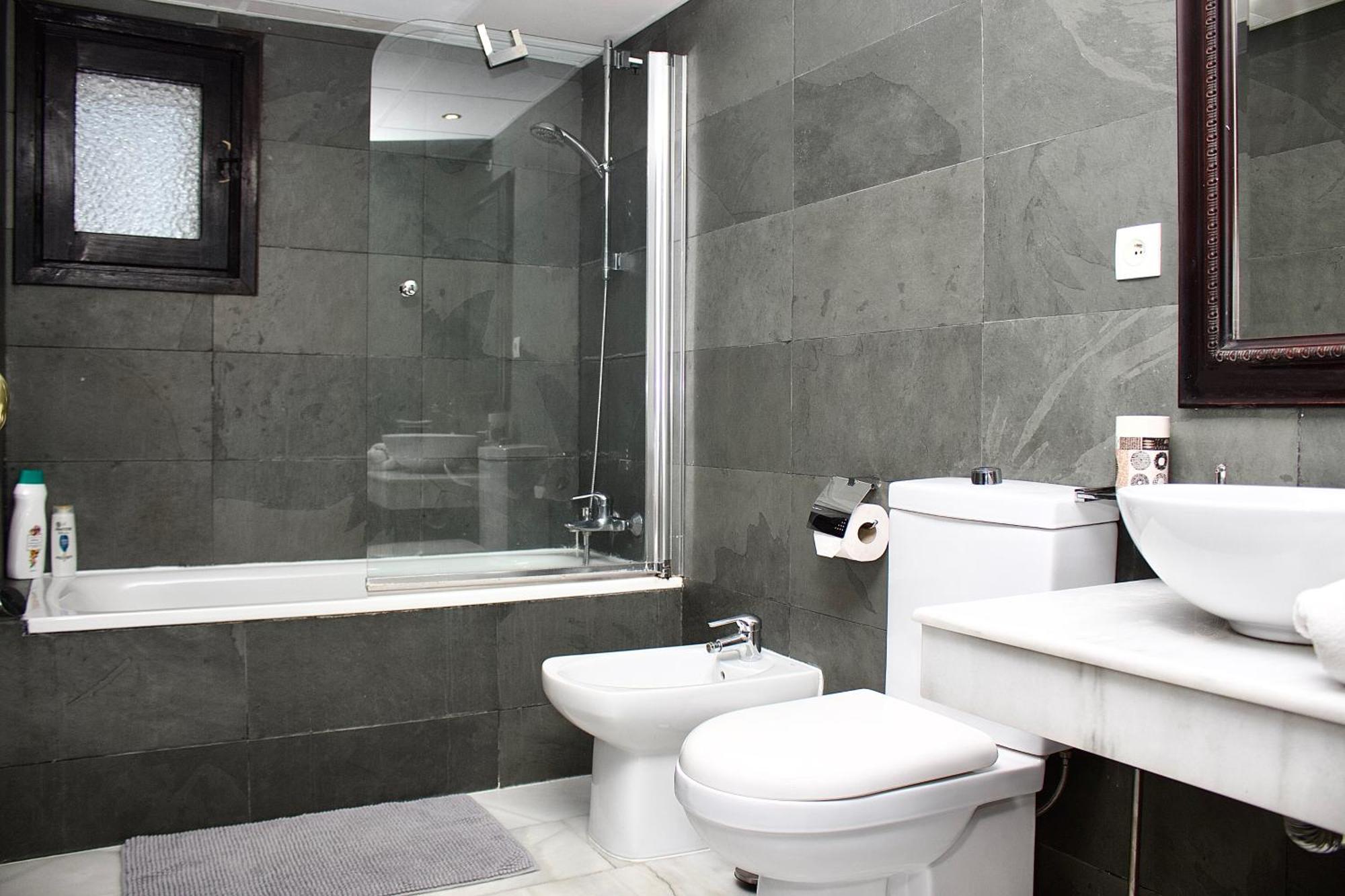 Second Line Puerto Banus Top Floor Apartment Marbella Luaran gambar